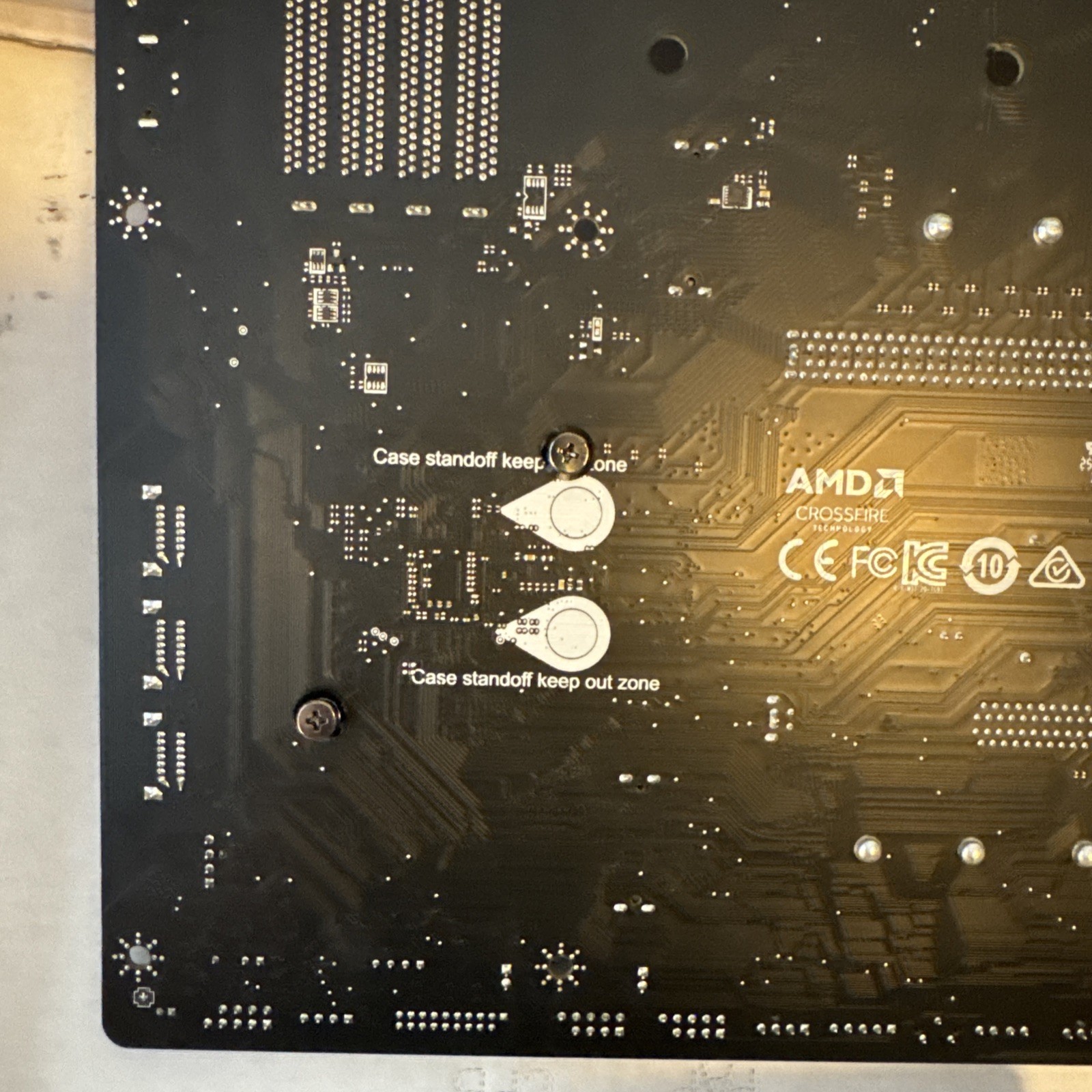 MSI MAG B550 Tomahawk ATX Motherboard AMD Socket AM4 DDR4 Gaming AS IS