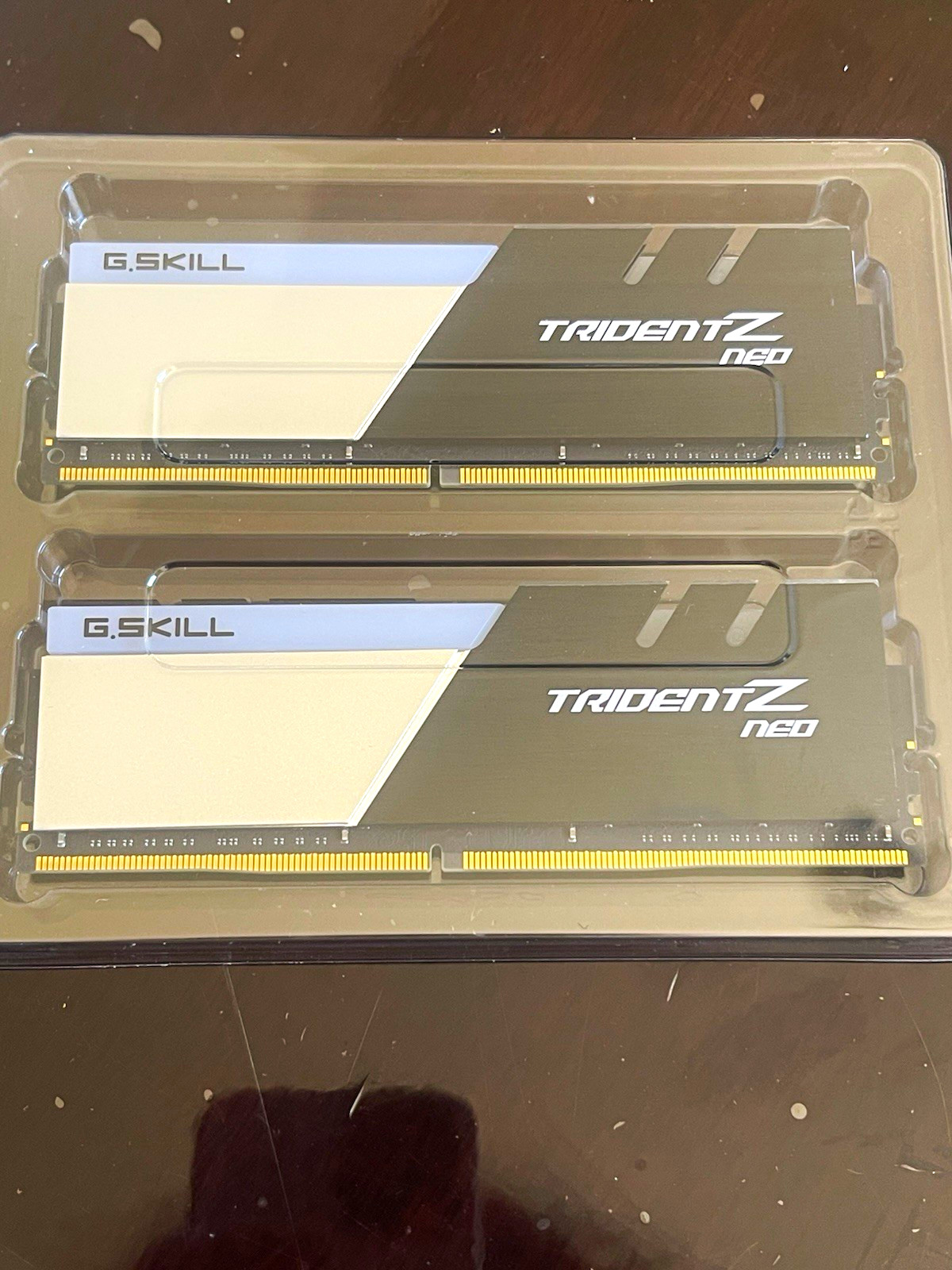 G.SKILL Trident Z Neo 32GB (2x16GB) DDR4-3800MHz *CL14* -AMD Ryzen-