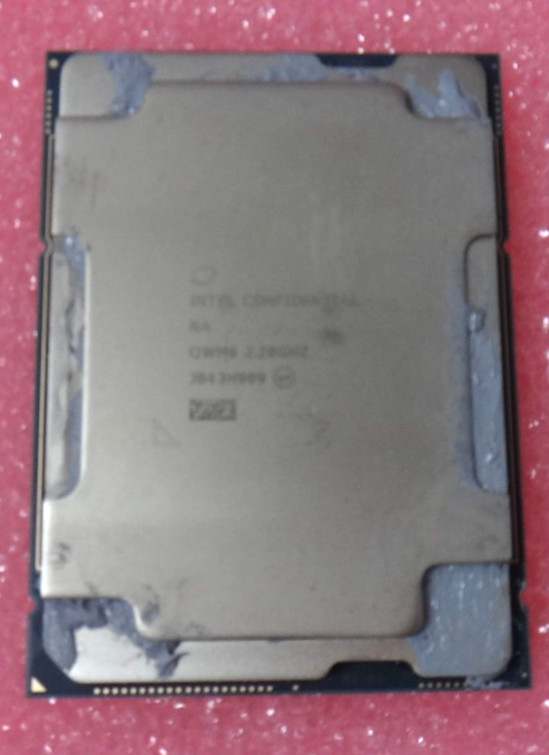 Intel Confidential QWM6 Xeon 6338N 2.20GHz 32-Core 64-Thread LGA4189 Server CPU