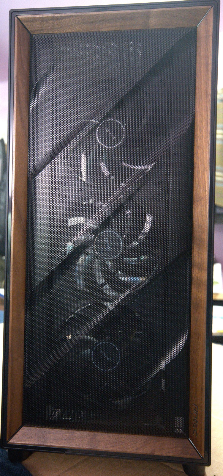Antec Flux Pro, 6 x PWM Fans Included, High-Airflow Front Panel with Walnut Wood