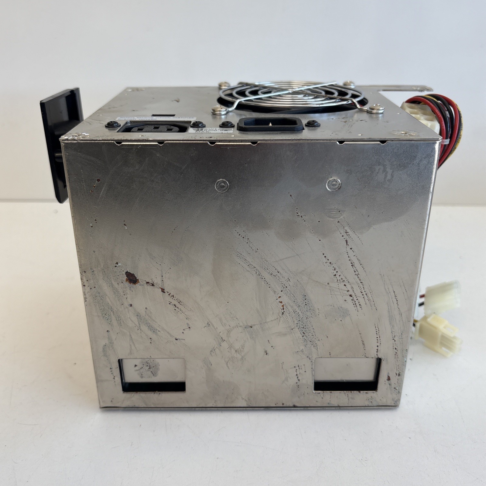 TAIWAN LITON ELECTRONIC CO. PA-4201-6 200W POWER SUPPLY