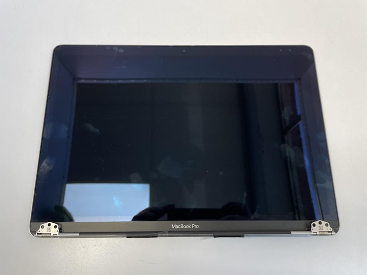 APPLE 13″ Laptop LCD | MACBOOK PRO A1989 SCREEN ASSEMBLY
