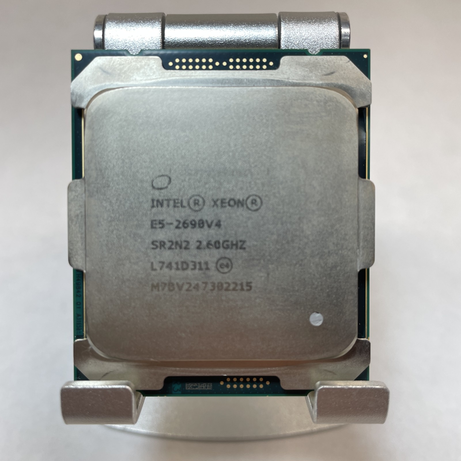 Intel Xeon E5-2690 v4 SR2N2 2.60GHz 14-Core LGA2011-3 35MB CPU Processor