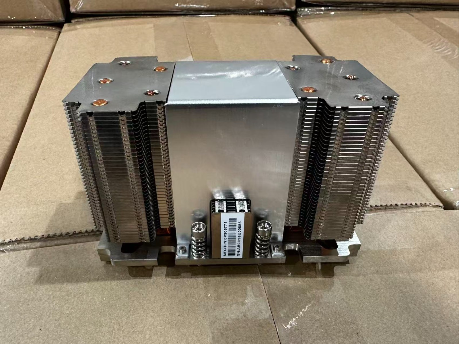 Nvidia Tesla V100 SXM2 16GB GPU 699-2G503-0201 with Heatsink