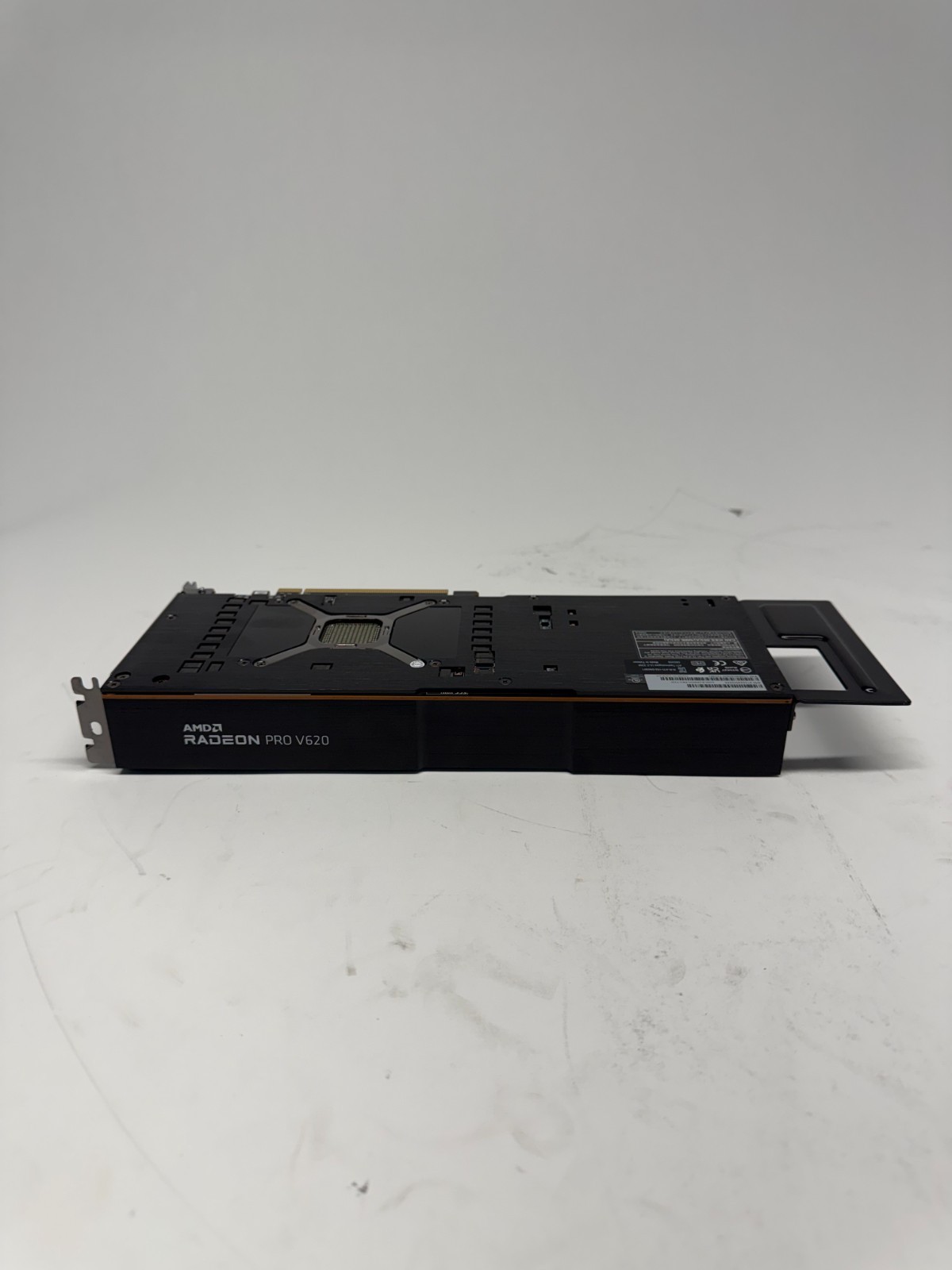 AMD 102-D60306-00 RADEON PRO V620 32GB GDDR6 PCI-E 4.0 GPU Graphics Card