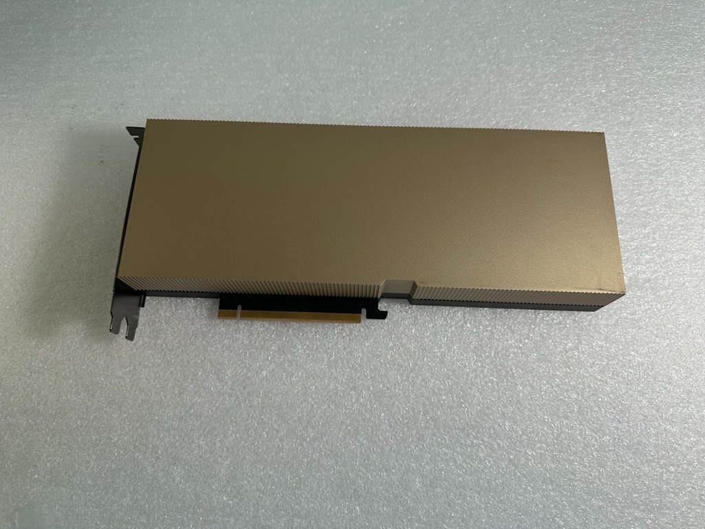 699-2G133-0250-QS1 NVIDIA L40 ADA PG133C 48GB PCIe Gen4 Passive GPU Accelerator