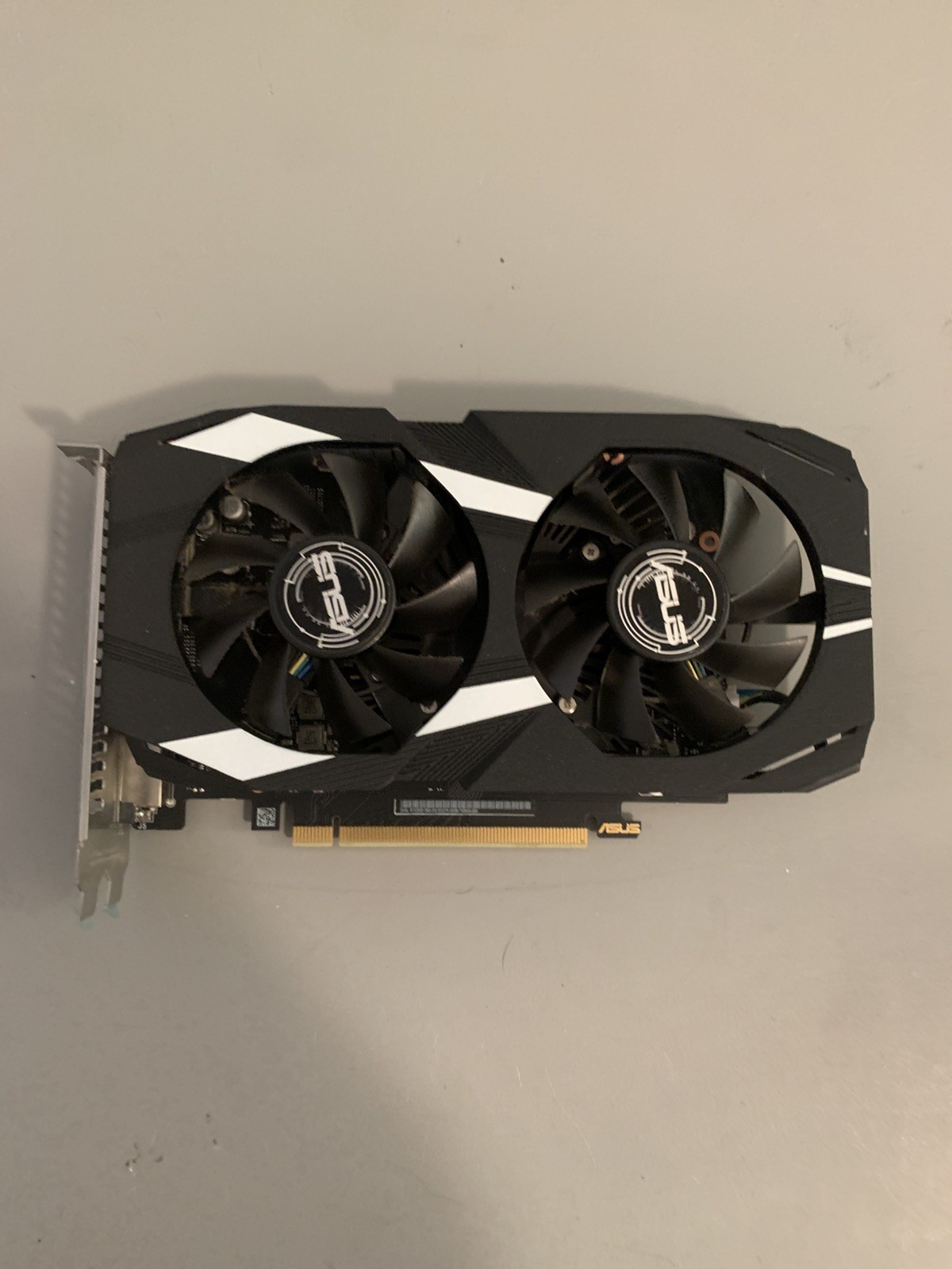 Asus GeForce RTX 3050 Dual 6GB GDDR6 Graphics Card DUAL-RTX3050-06G-DIS