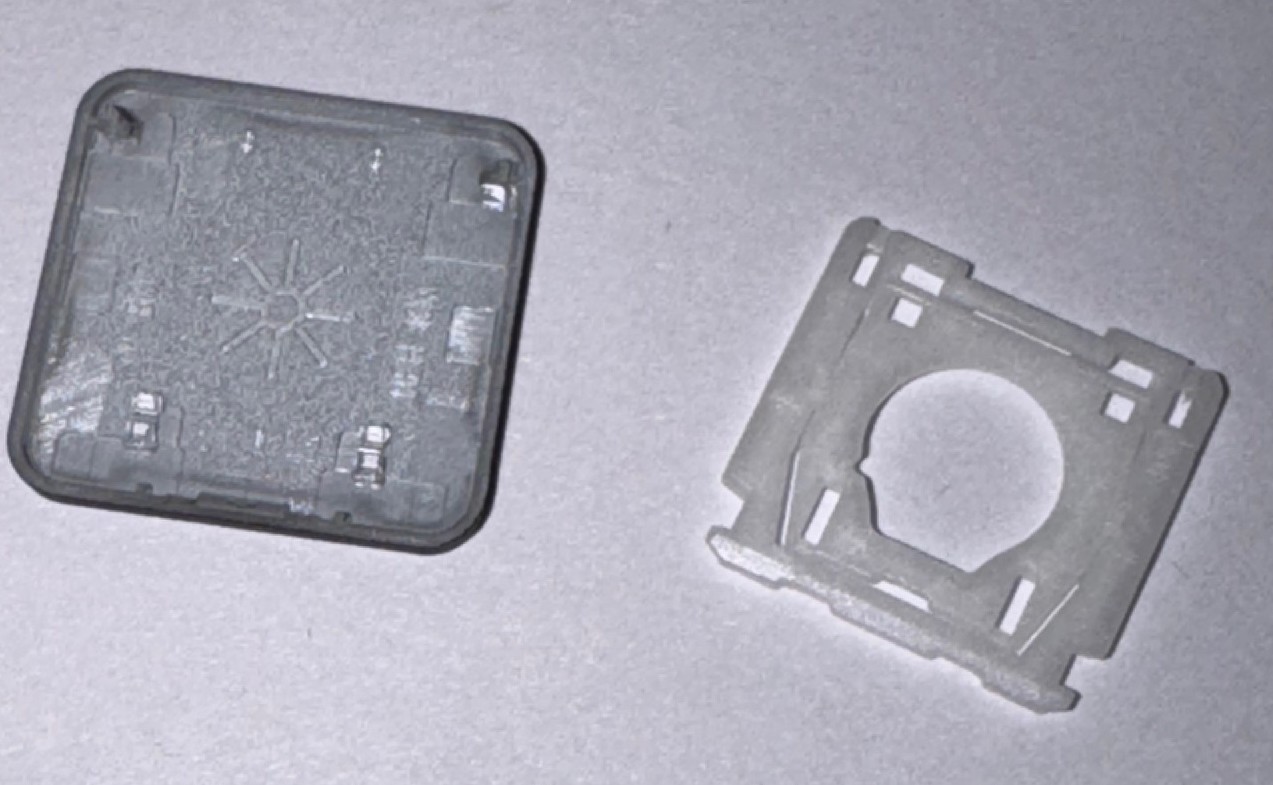 SINGLE KEY CAP & PLASTIC HINGE CLIP Dell Inspiron 15 3000 BL
