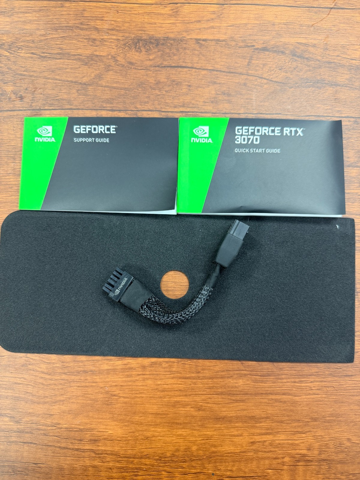 NVIDIA GEFORCE RTX 3070 (Founders Edition) Original box, Manuals and Accessories