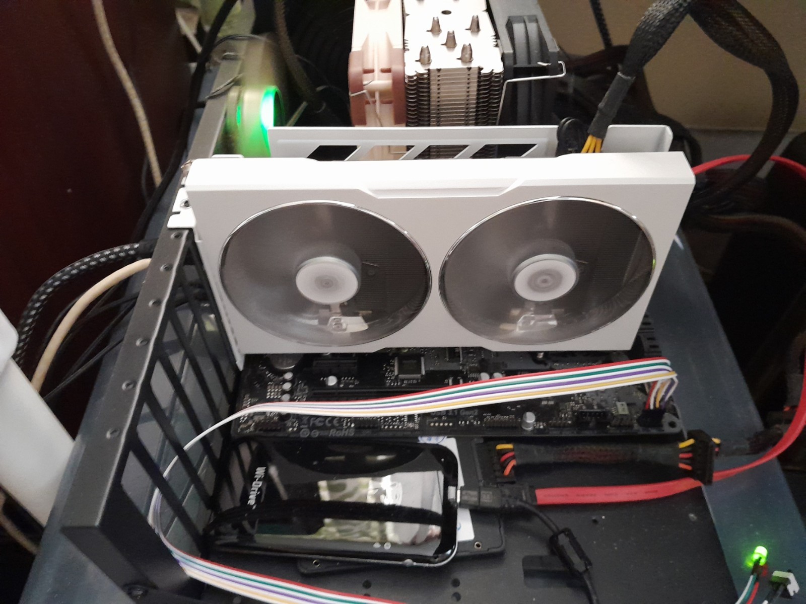 PowerColor Radeon RX 6650 XT 8GB GPU-WITH ISSUES