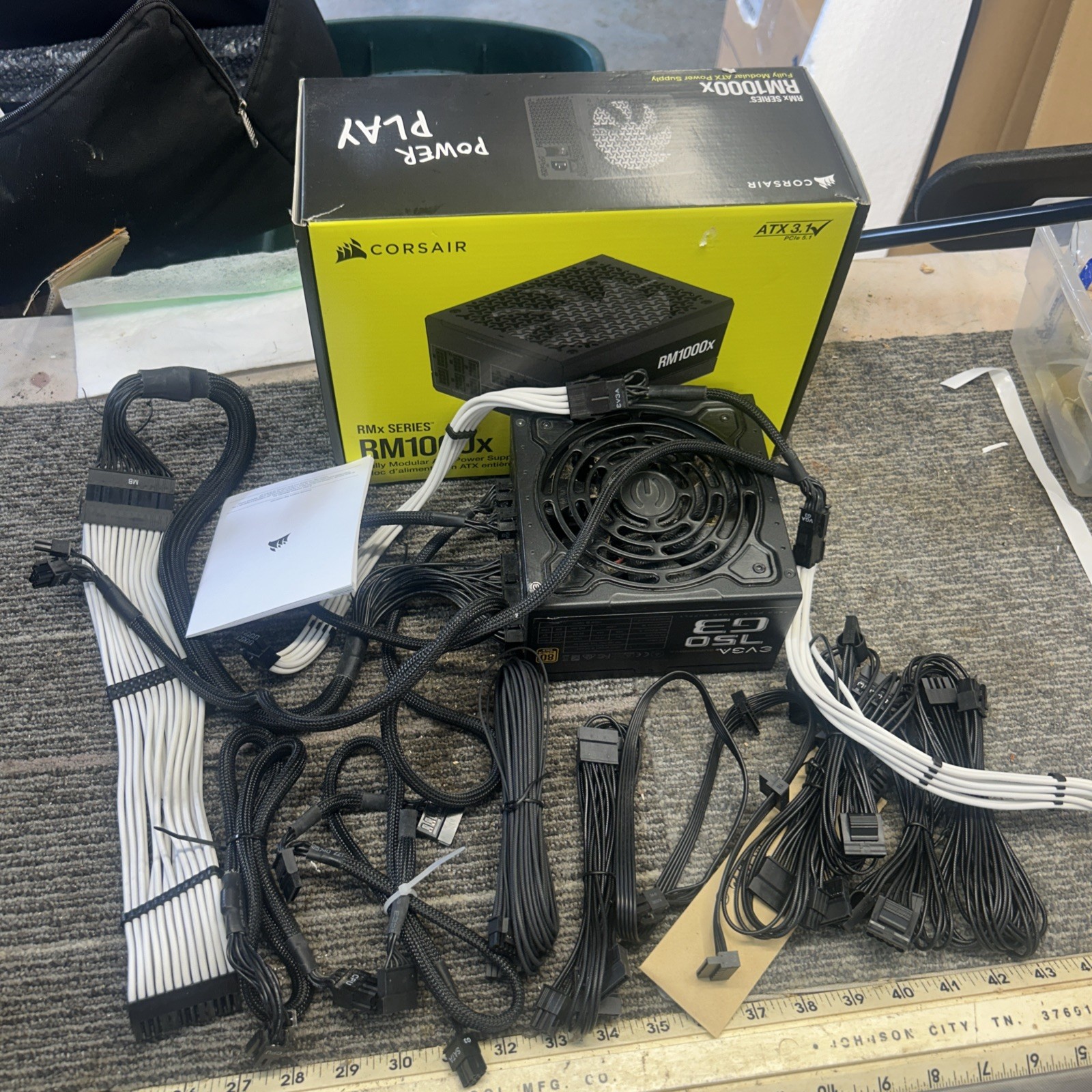 Nice Corsair RM1000x 1000W ATX 3.1 PCIe 5.1 Fully Modular PSU CP-9020271-NA Free