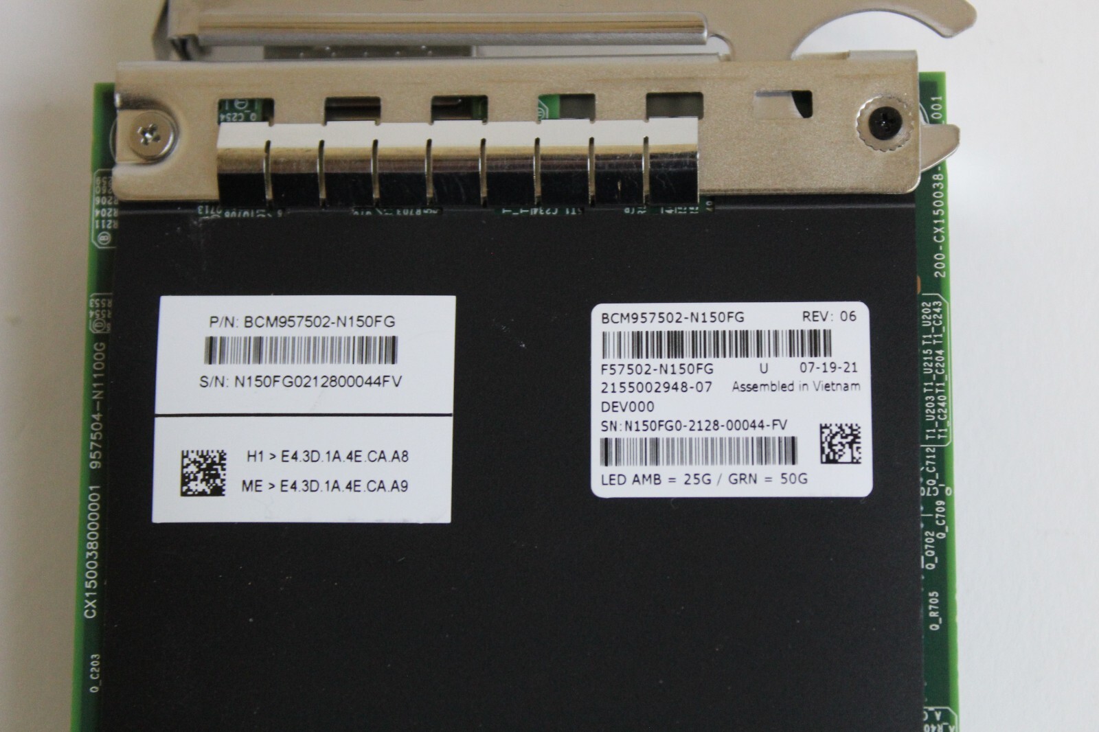 Broadcom BCM957502-N150FG 50G QSFP28 PCI Express 4.0 x16 Network Interface Card