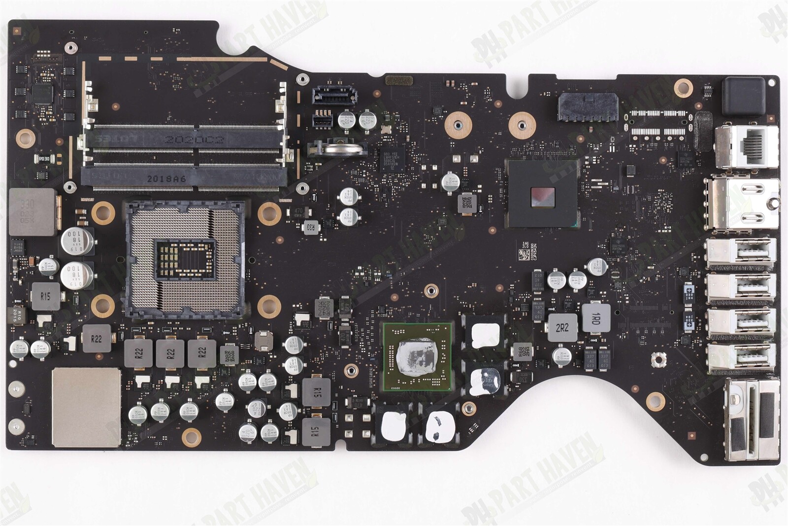 Apple iMac 21.5″ A2116 4k 2019 Logic Board Radeon Pro 555x || No CPU No SSD Slot