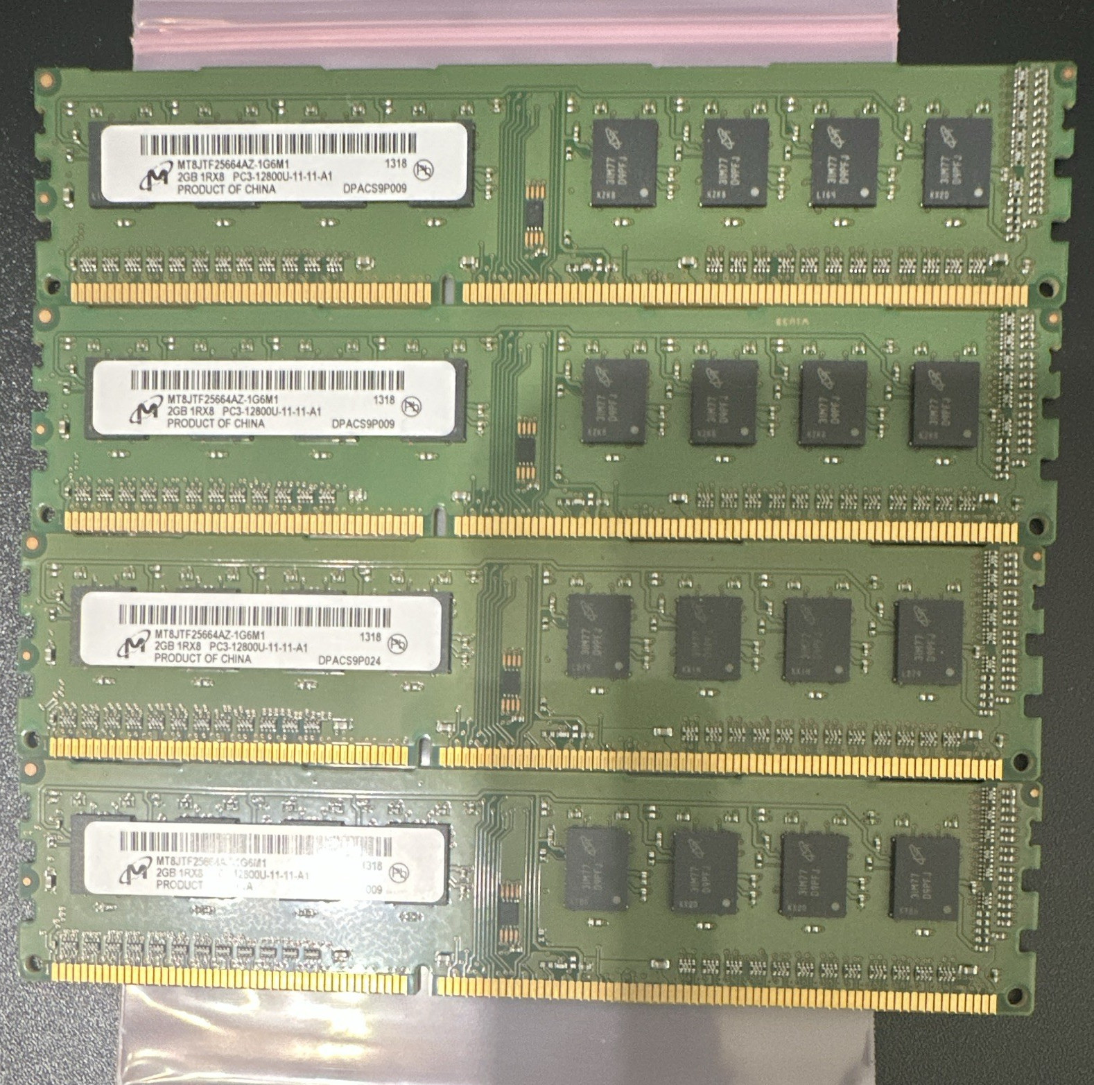 Micron 8GB (4x2GB) DDR3-1600 PC3-12800U 240-Pin UDIMM Unbuffered