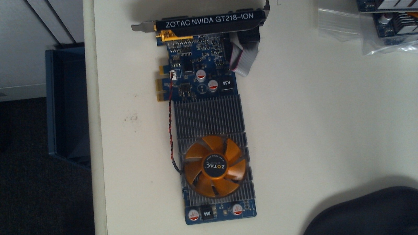 Zotac 210 Synergy Edition 512MB 64BIT DDR2 ZT-20301 DVI HDMI VGA Graphics Card.