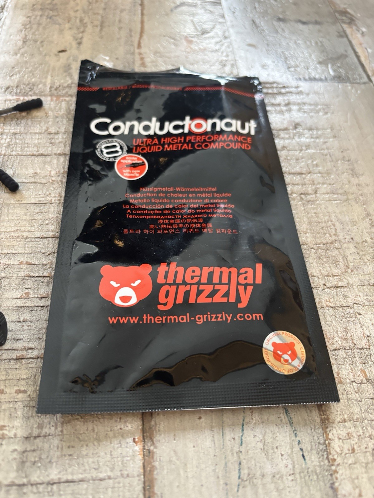 Thermal Grizzly Conductonaut Liquid Metal Thermal Compound Syringe for CPU GPU