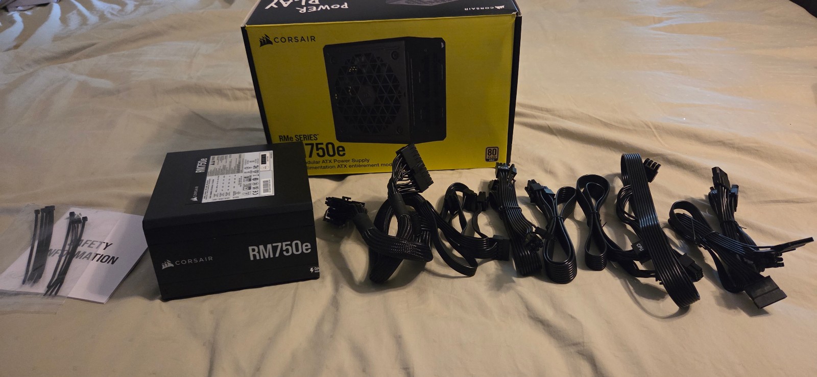 Corsair RM750e RPS0177 80 Plus Gold 750W Fully Modular Power Supply