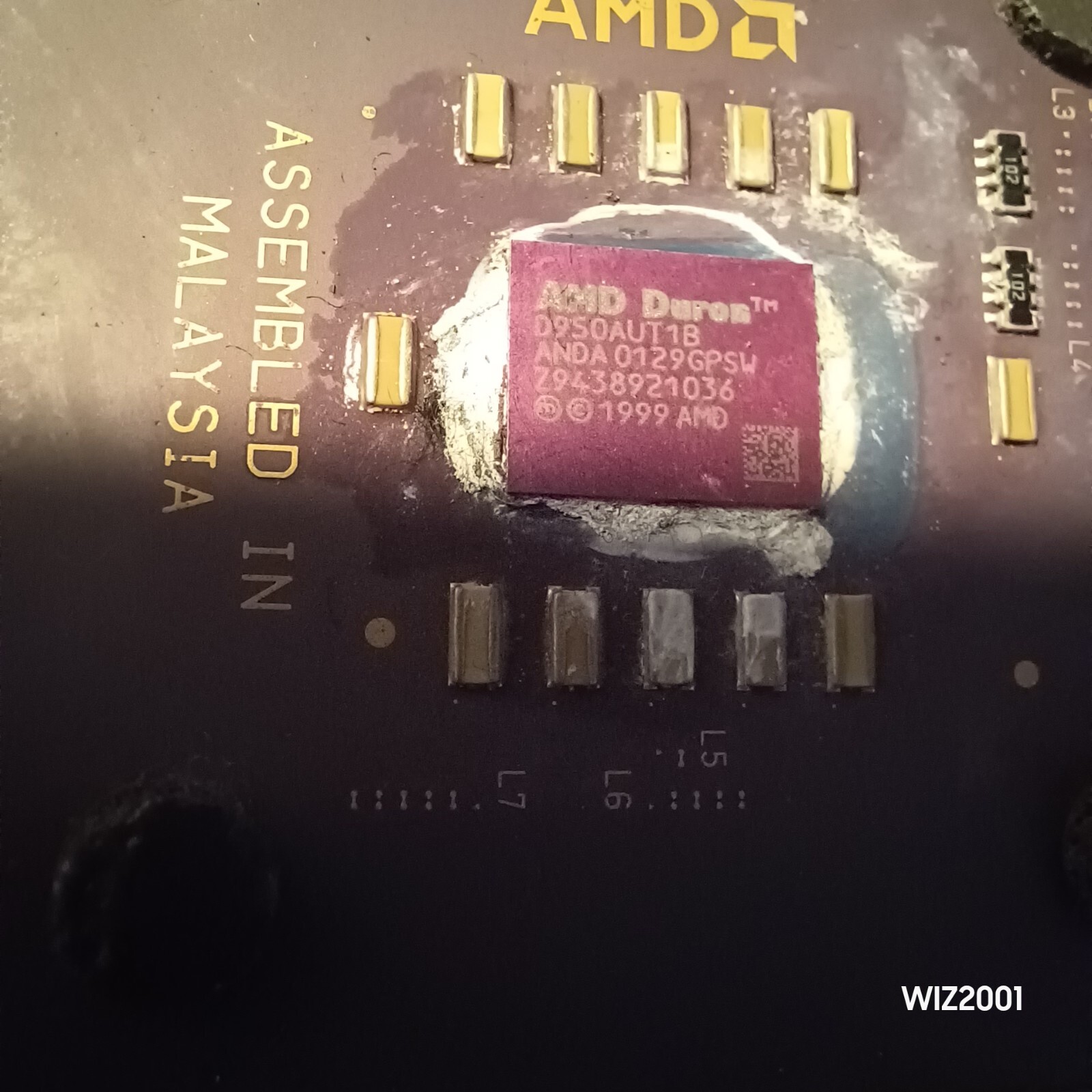 AMD Duron 950 Spitfire CPU D950AUT1B & New Silver Thermal Syringe