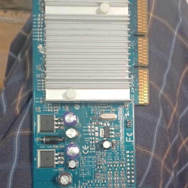 NVIDIA GeForce MX440 AGP 128MB DDR1 Graphics Card VGA S-Video Multi-Monitor