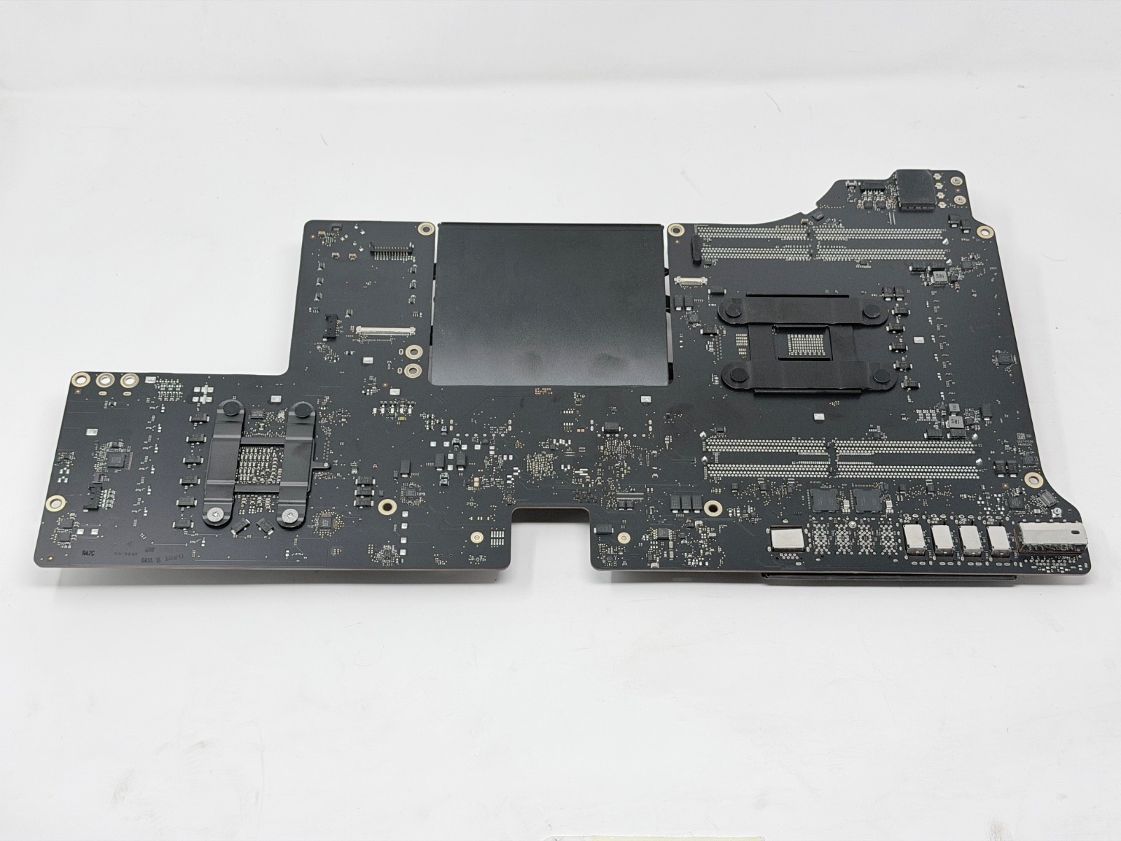 ✨Apple iMac Pro 27″ System Board A1862 2017 INCLUDES CPU, 64GB RAM, GPU, & SSD✨