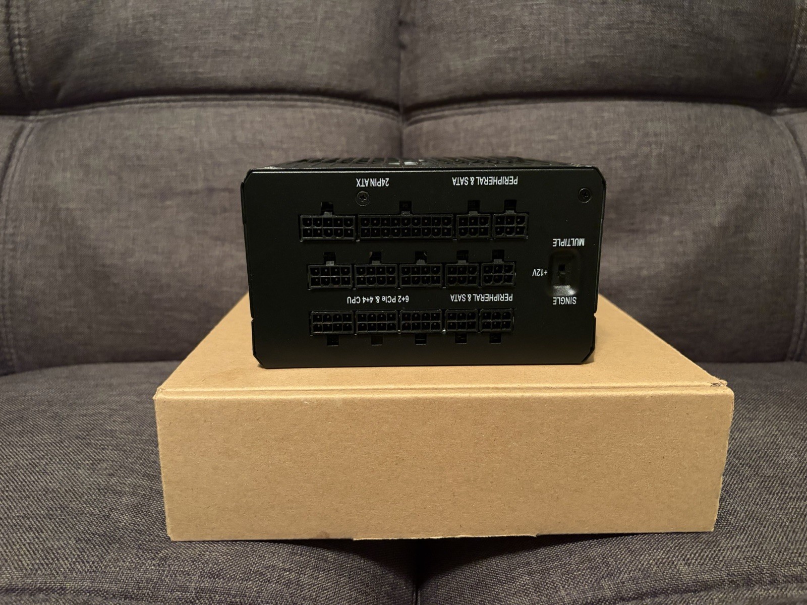 Corsair HX1000 Platinum 1000 W 80+ Platinum Fully Modular PSU + Power Cable 9/10
