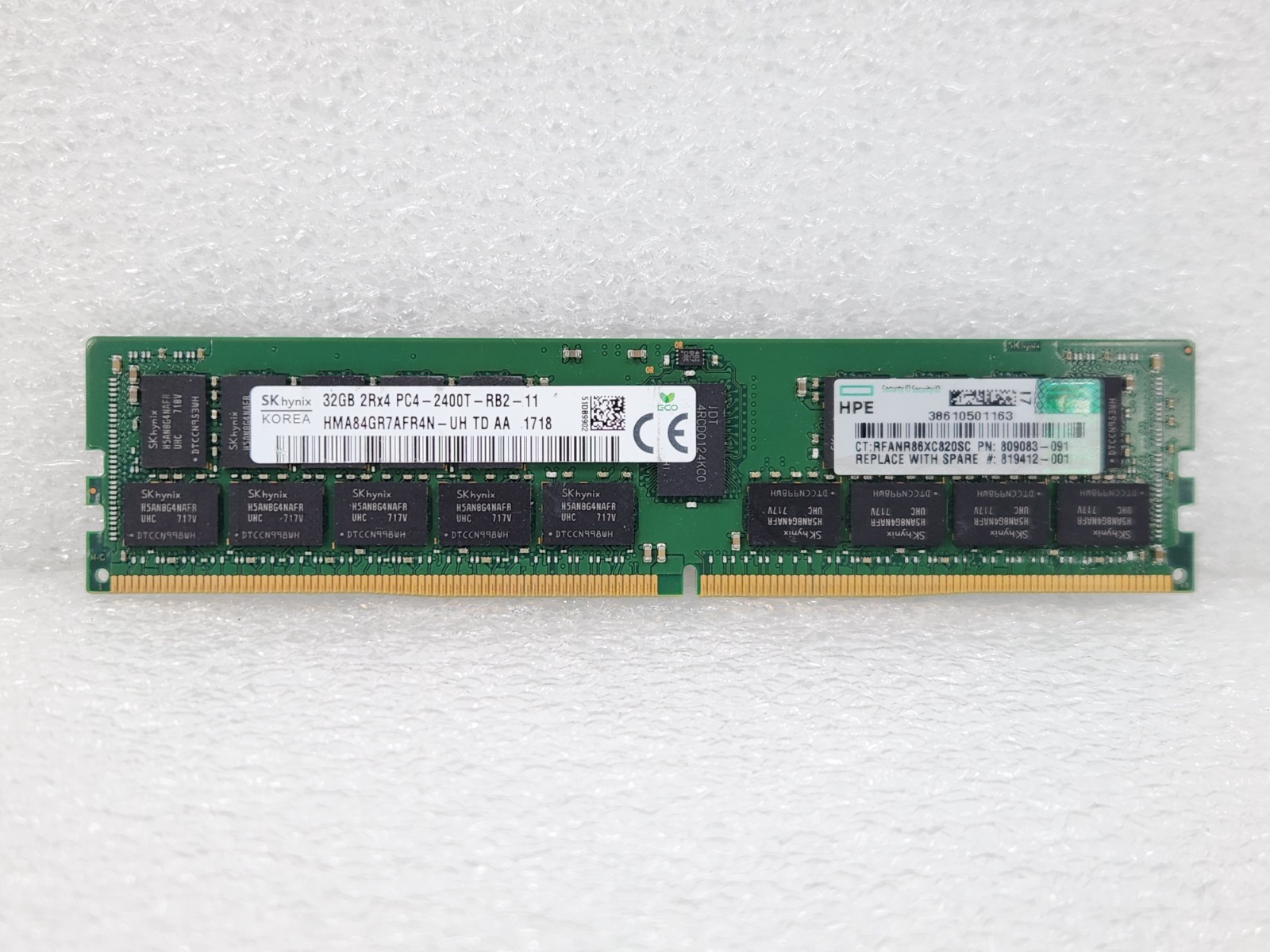 SK Hynix HMA84GR7AFR4N-UH 32GB (1x32GB) 2Rx4 PC4 2400T DDR4 Server Memory