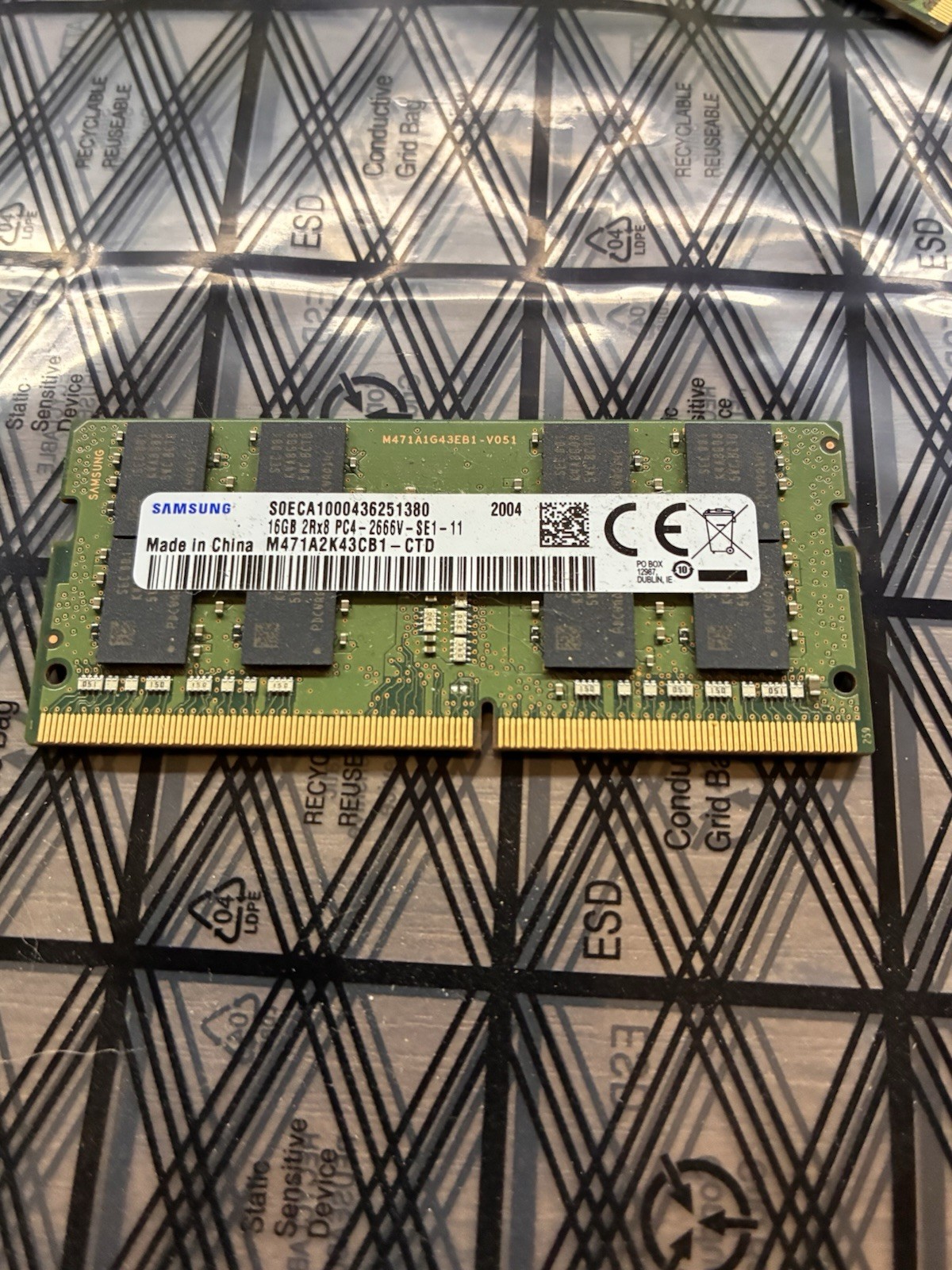 Samsung 16GB 2Rx8 PC4-2666V-SE1-11 M471A2K43CB1-CTD Laptop Memory Ram