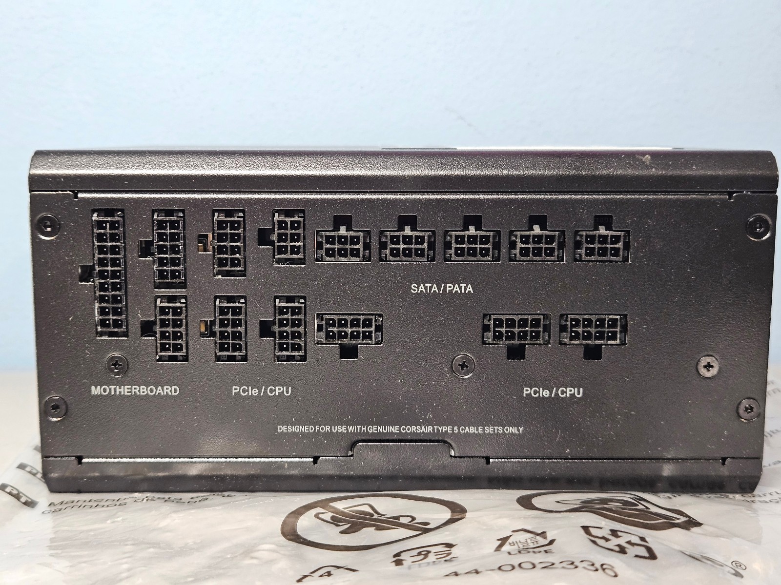 Corsair RMx Shift Series RM1000x Shift Fully-Modular ATX Power Supply – READ AD
