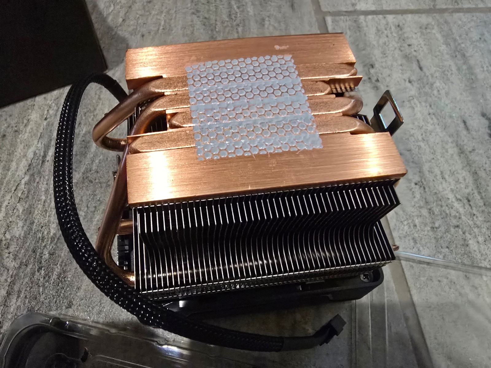 Original AMD Wraith Prism aRGB Stock Solid Copper CPU Cooler Socket AM4 AM5