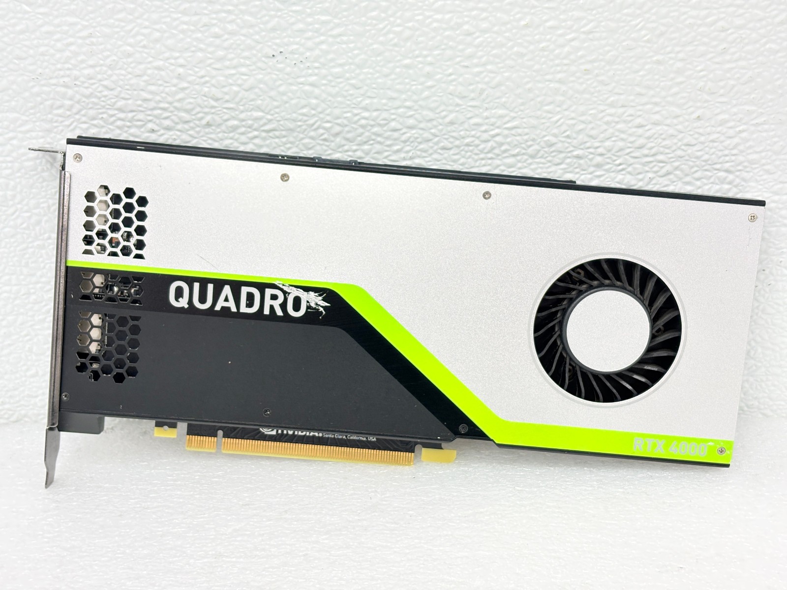 NVIDIA Quadro RTX 4000 PCIe x16 3.0 8GB GDDR6 256-Bit 8-Pin PCIe Graphics Card