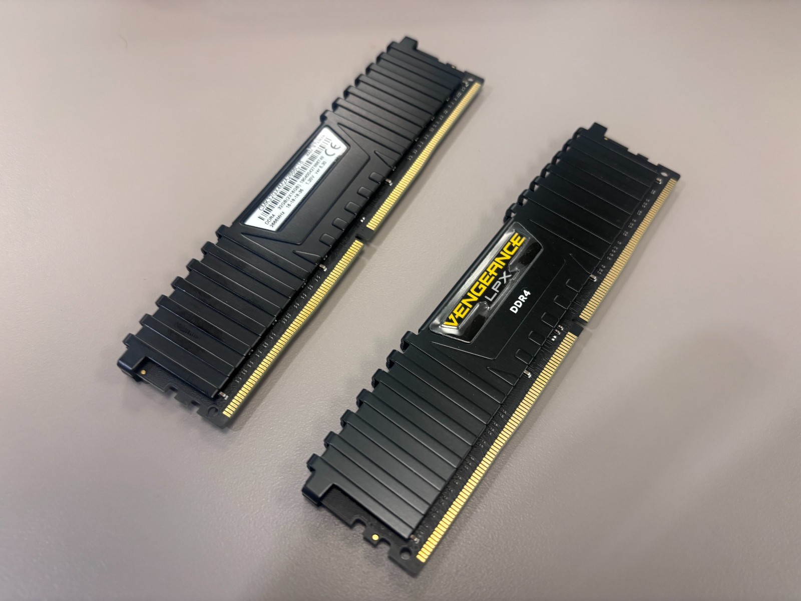 Corsair Vengeance LPX 32GB (2x16GB) DDR4 DRAM 2666MHz (PC4-21300) C16 Ram Memory