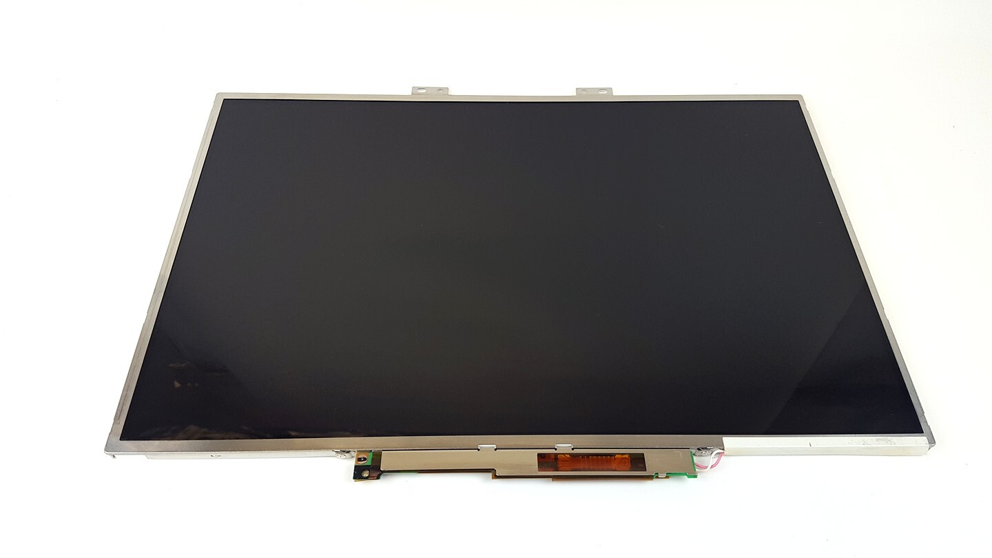 Samsung 15.4″ 30pin 1280×800 WXGA Laptop Glossy LCD Screen LTN154X3-L09 DF056
