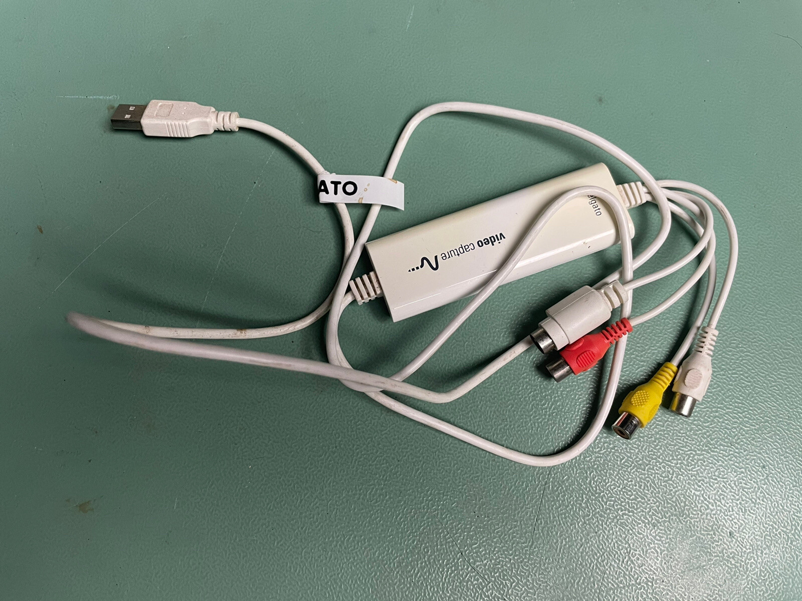 Elgato Video Capture Analog Video for Mac, Windows, USB, Retro Games & Streaming