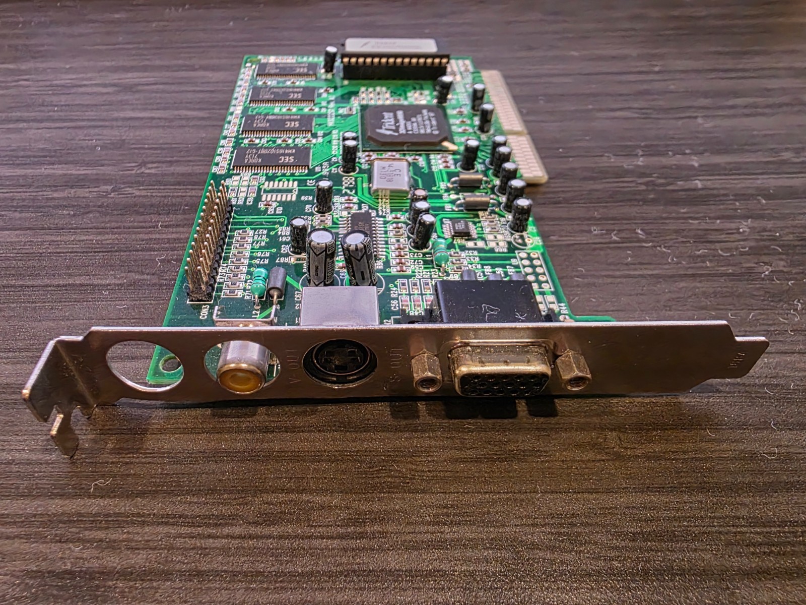 Trident 3DImage 9850 4MB AGP Graphics Card