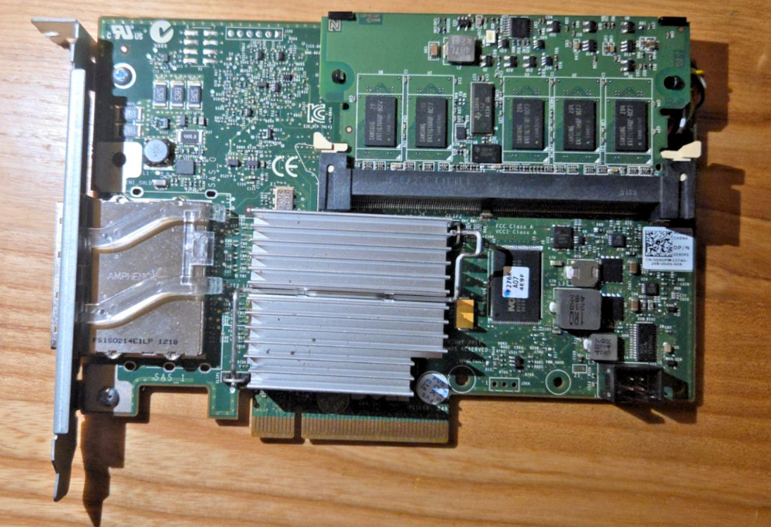 Dell PERC H800 6Gb/s 512MB Cache SAS RAID Controller Card Dell 0D90PG W/ BATTERY