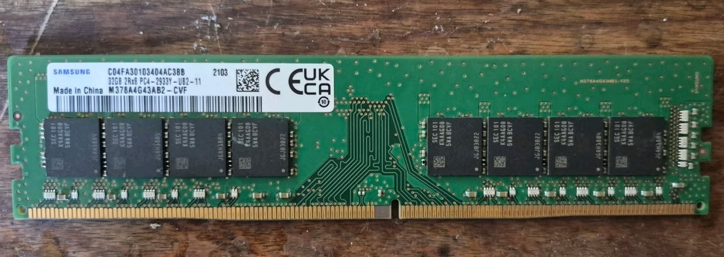 M378A4G43AB2-CVF SAMSUNG 32GB (1X32GB) 2RX8 PC4-2933Y RAM Memory