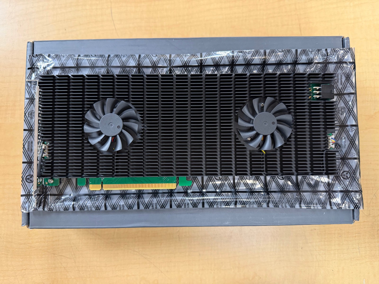 HighPoint SSD7540 PCI-Express PCIe 4.0 x16 8-Port M.2 NVMe RAID Controller