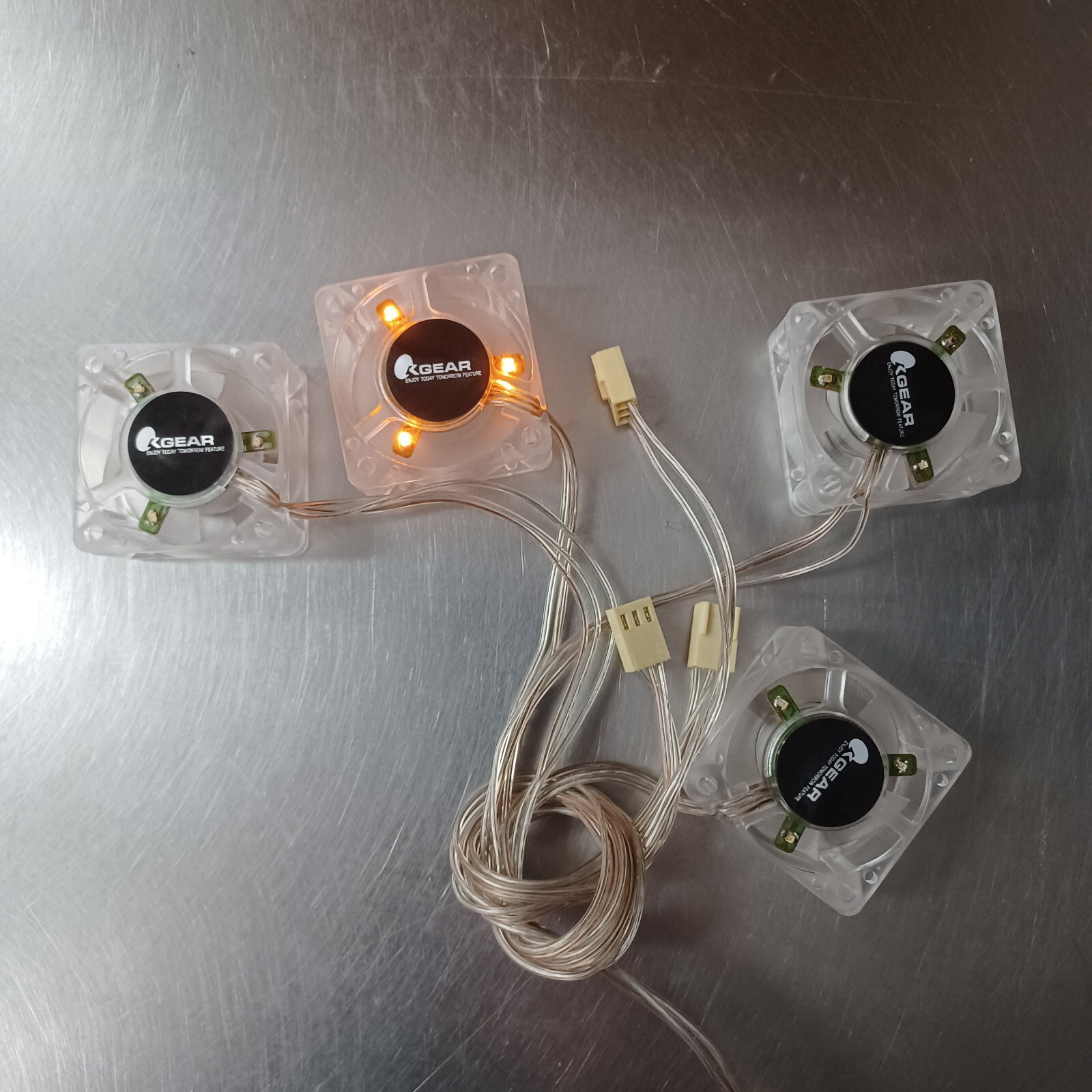 OKGear 40x40x20mm, 3 Orange LED, 3 pin (4 Pack)