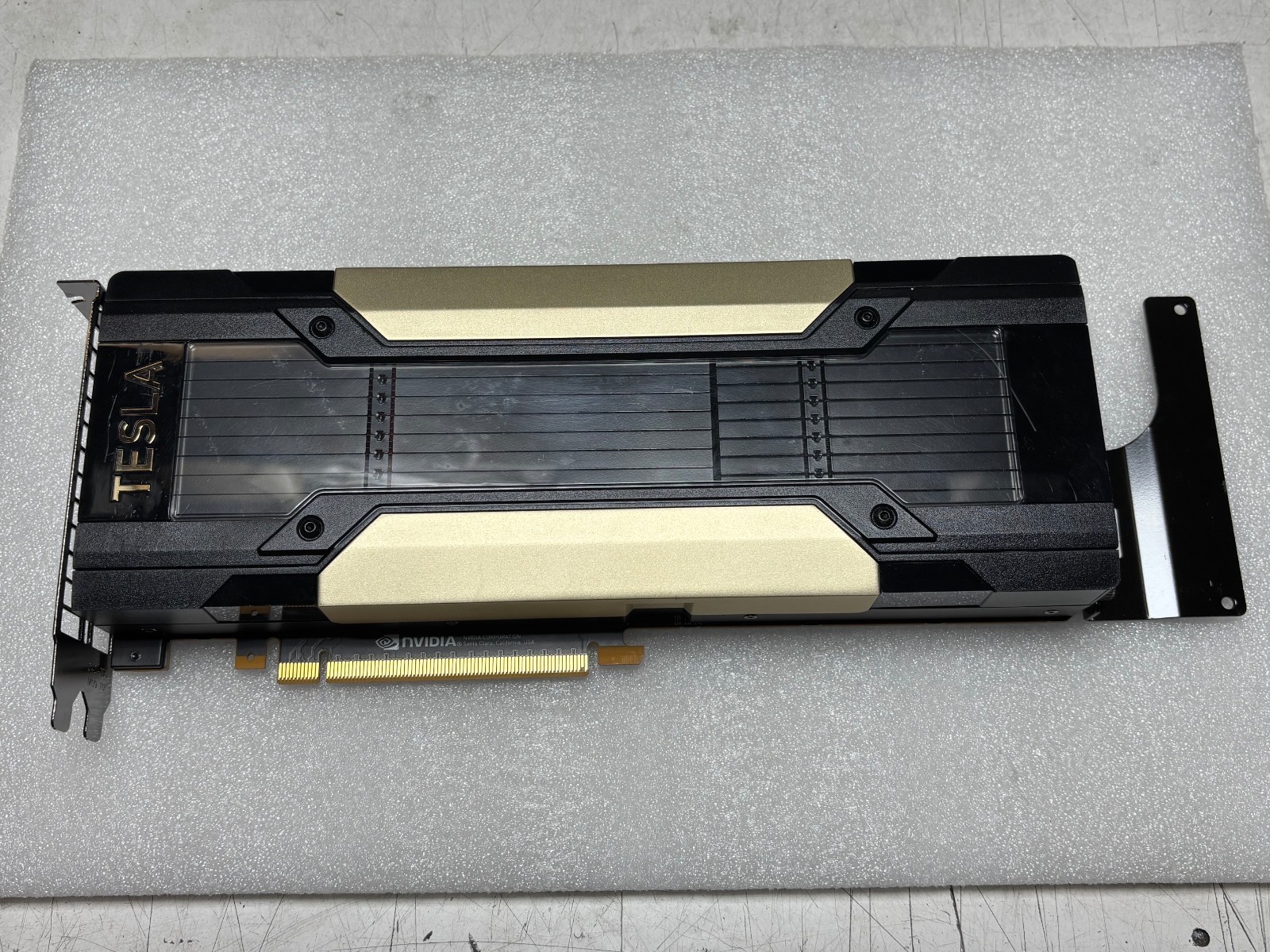 Dell NVIDIA Tesla V100 16GB HBM2 Passive CUDA GPU Accelerator Card 0VFJ45