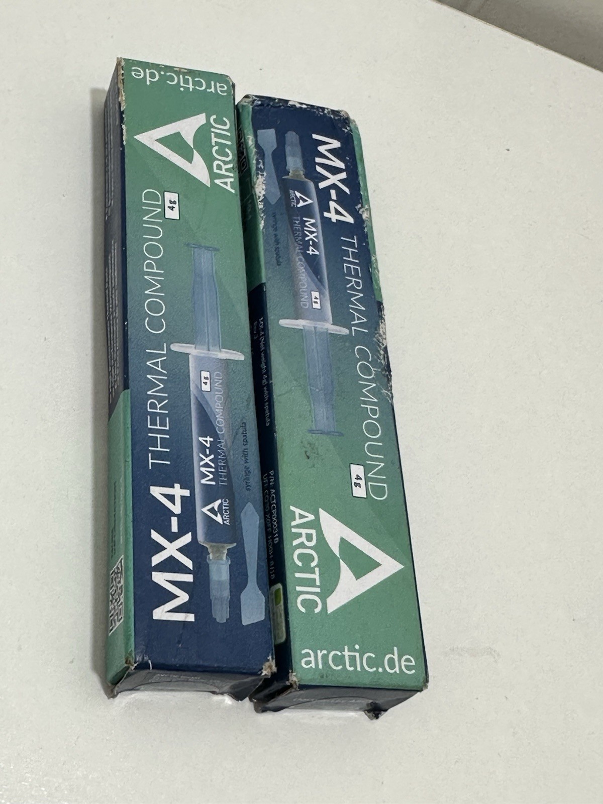 ARCTIC MX-4 (incl. Spatula, 4 g)m Premium Performance Thermal Paste for All Pro2