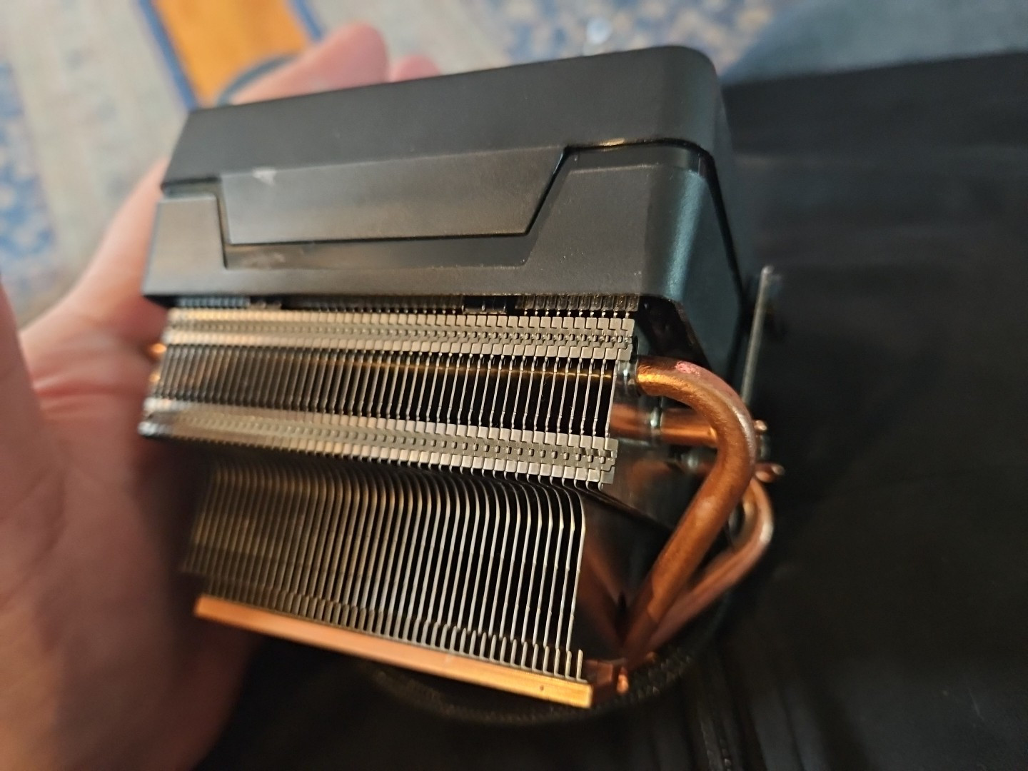 AMD AM4 Wraith Prism LED RGB Cooler CPU Fan