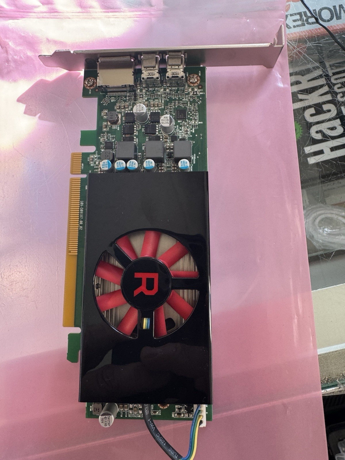 AMD Radeon RX 550 4GB GDDR5 Graphics Card for Gaming & Office PCs