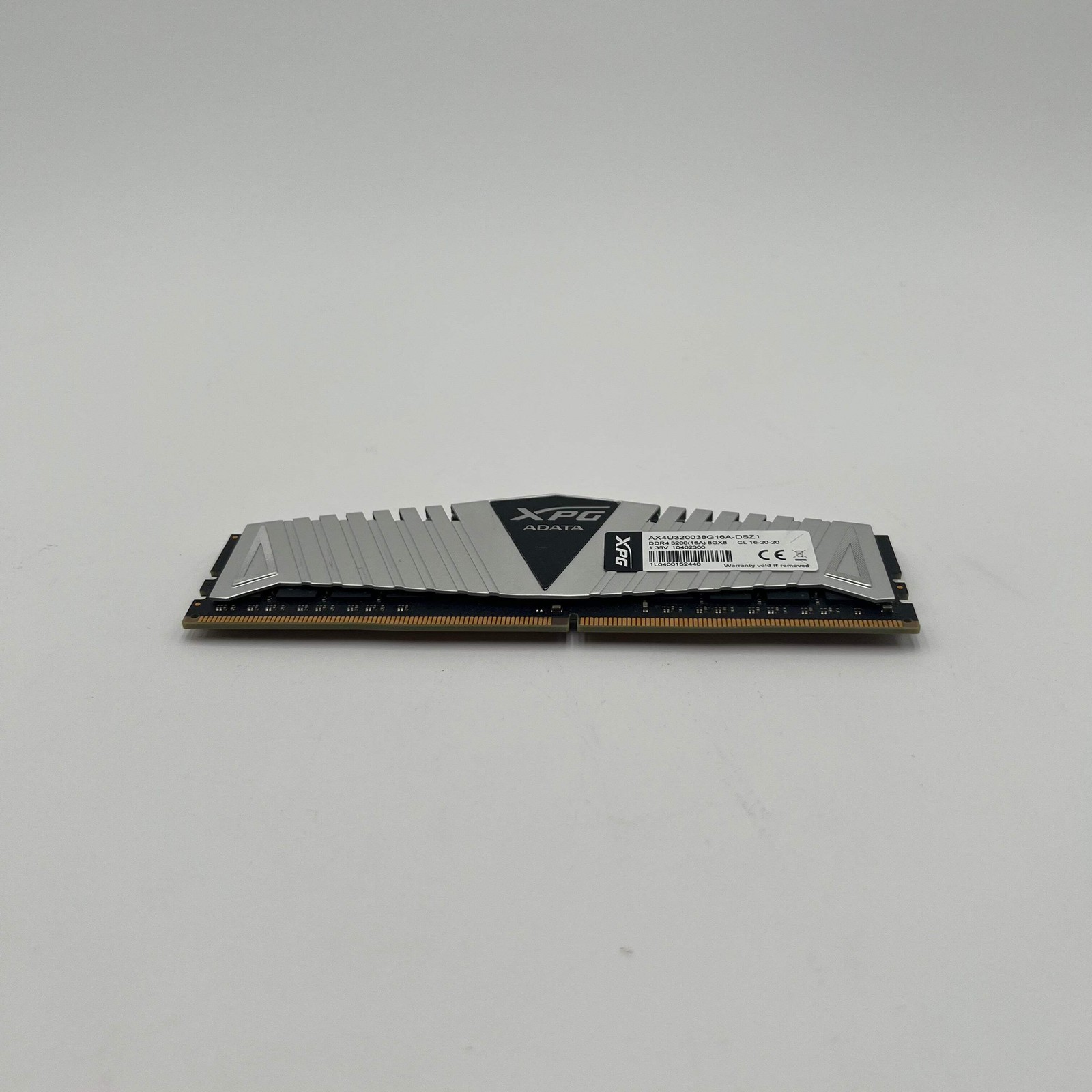 XPG Adata AX4U32003 8GB DDR4 RAM Gray Used