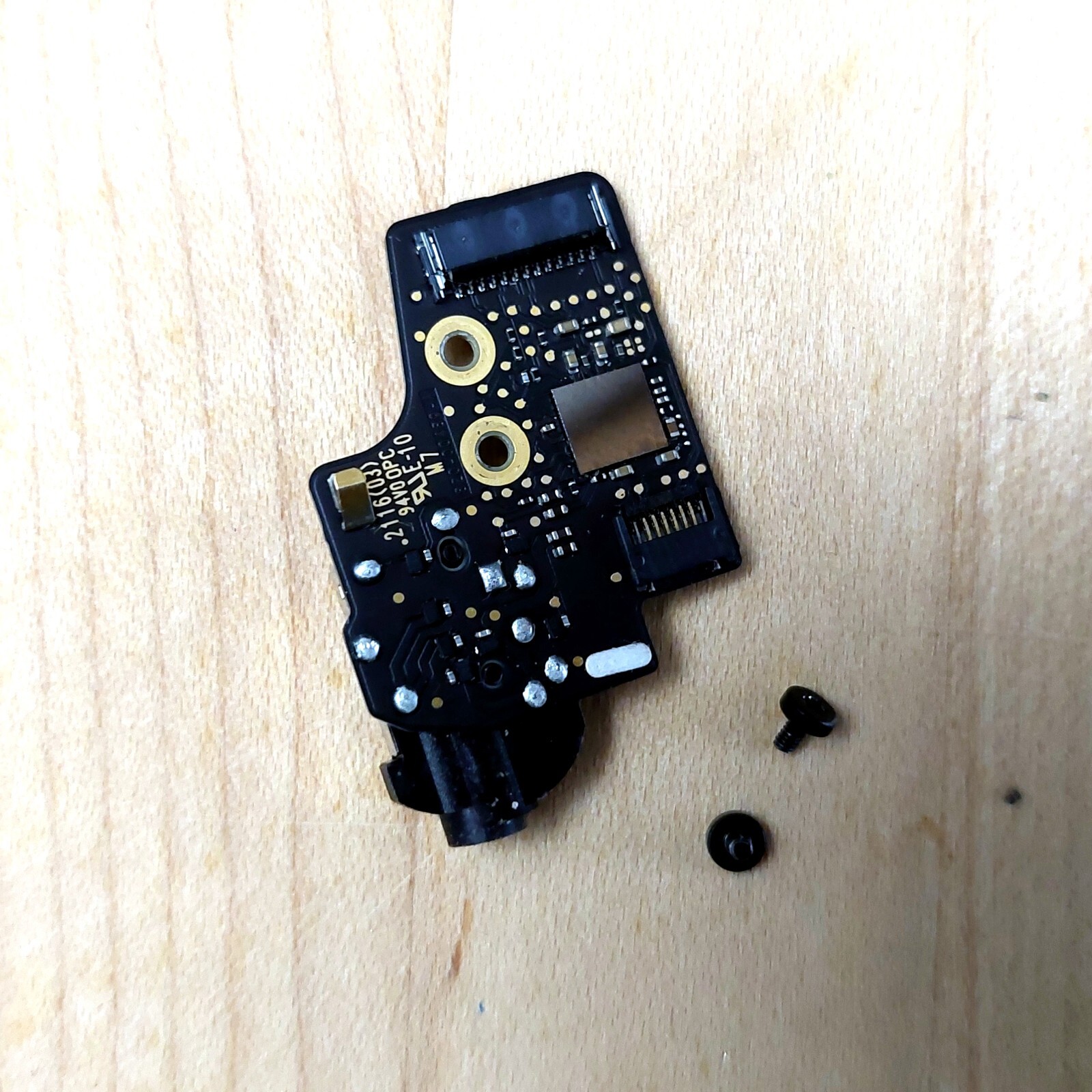 Original Audio Headphone Jack Port Board For MacBook Retina 12″ A1534 2016 2017