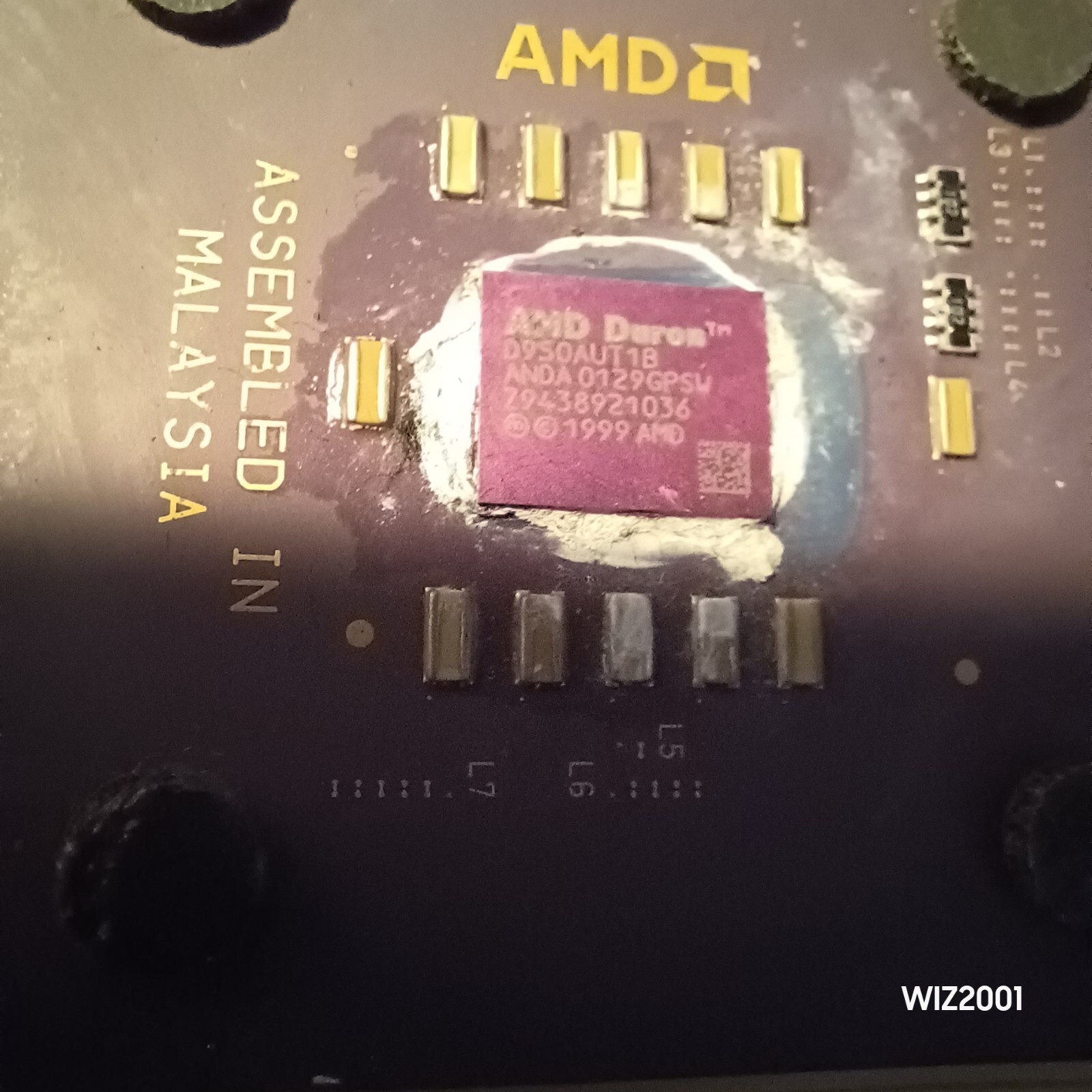 AMD Duron 950 Spitfire CPU D950AUT1B & New Silver Thermal Syringe