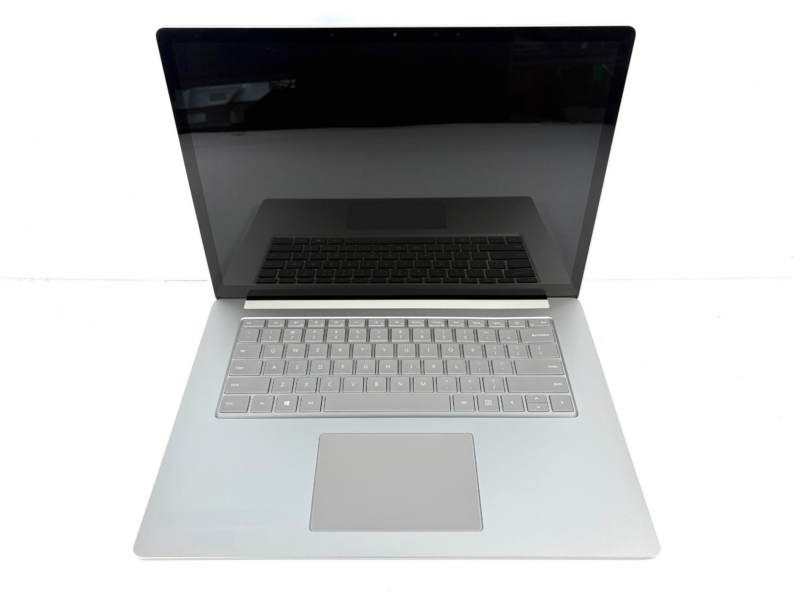 FOR PARTS: Microsoft Surface Laptop 4 – 15″ QHD+, 3.00GHz i7, 8GB RAM, 512GB SSD