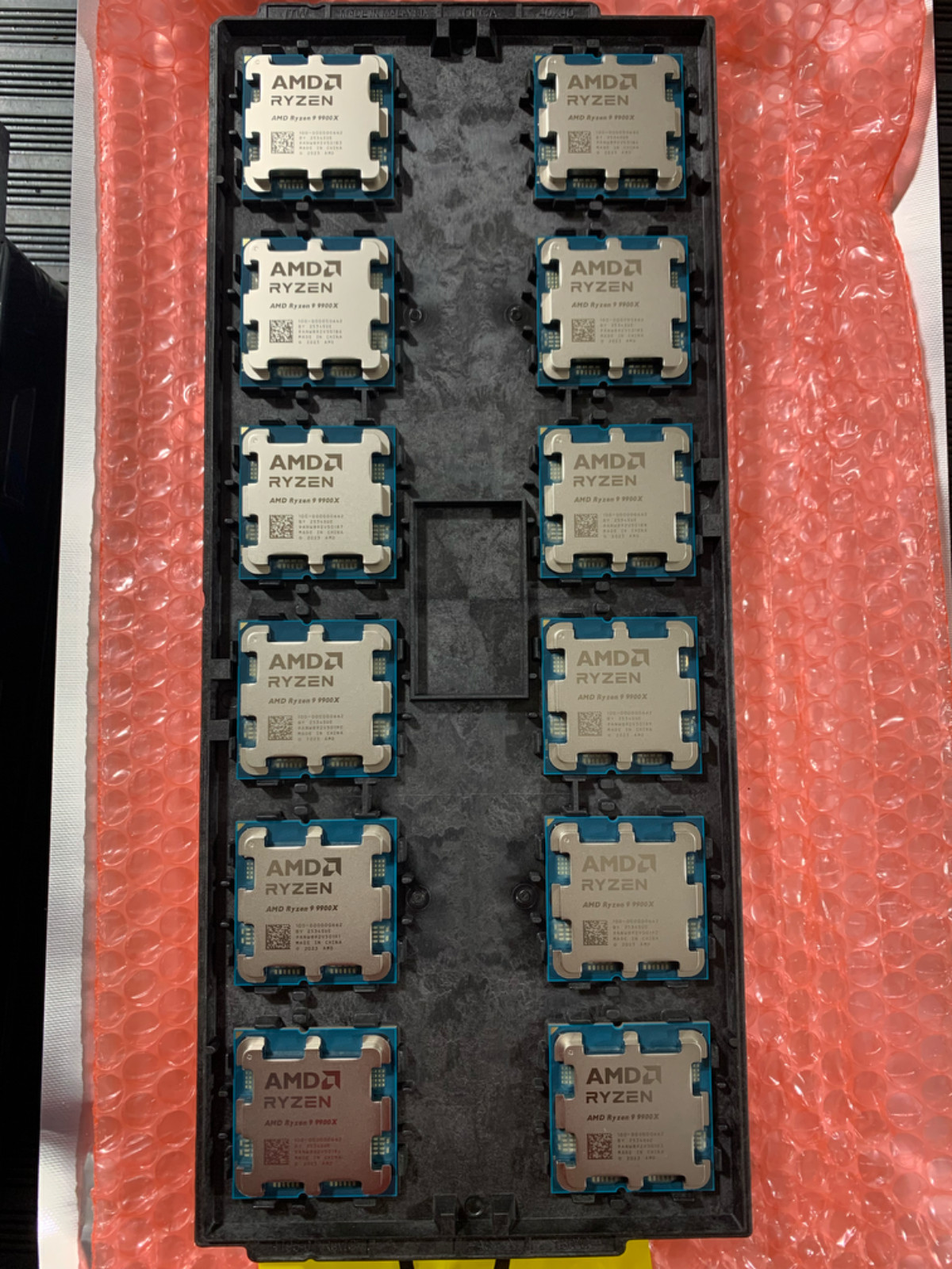 AMD Ryzen 9 9900X – Ryzen 9 9000 Series Granite Ridge (Zen 5) 12-Core 4.4 GHz –
