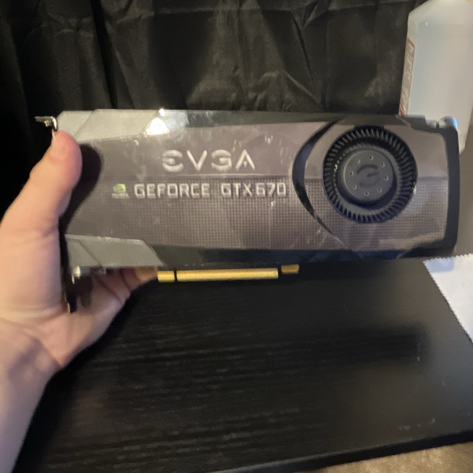 Pair of untested graphic cards