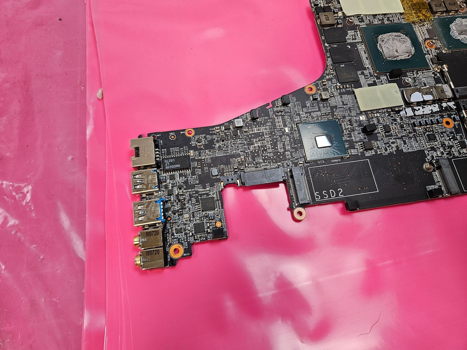 MSI P65 CREATOR 8RF Motherboard I7-8750H Motherboard GTX 1070 Max Q MS-16Q21