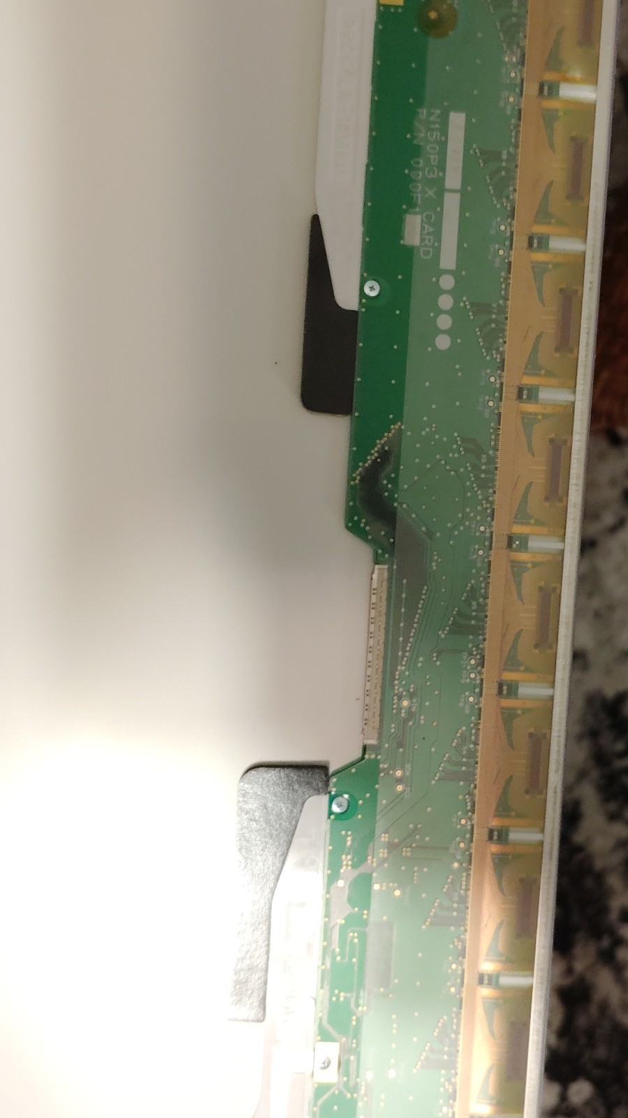15.6″ Matte CCFL LCD Panel 1366×768 16:9 White 000F05A Z21-PC-3